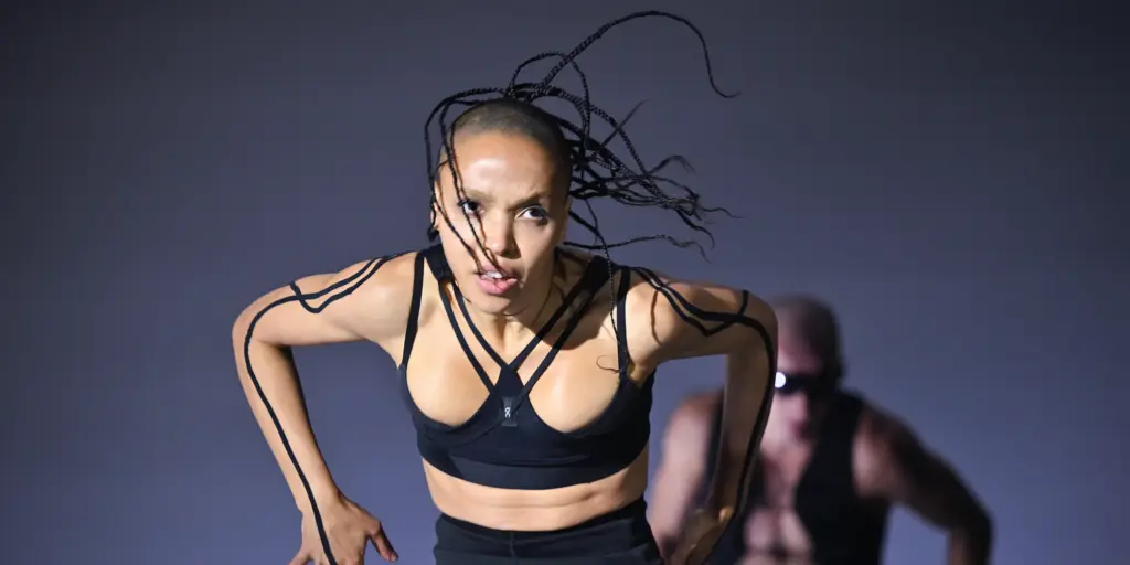 FKA Twigs - Bill Graham Civic Auditorium - 04040404 1919 2025202520252025